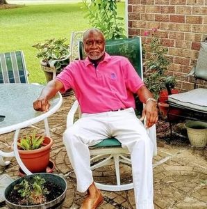 Meet your Posher, Carl